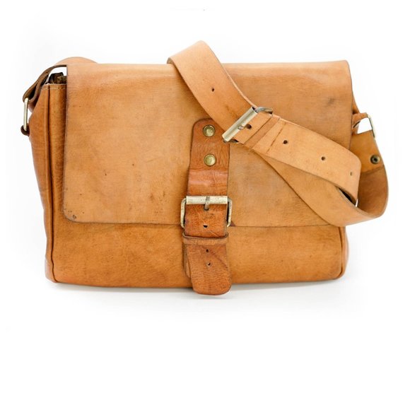 Khalid Satchel - Picture 2 of 6